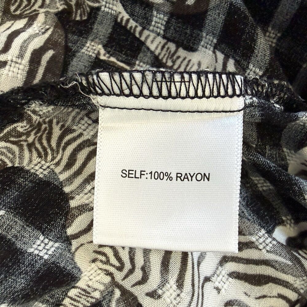Jane + Delancey Zebra Print Rayon Button Front Blouse Jacquard Weave Sz Medium - Picture 12 of 12
